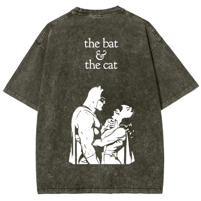 Unisex Vintage  Batman & Cat Woman comic art t-Shirt