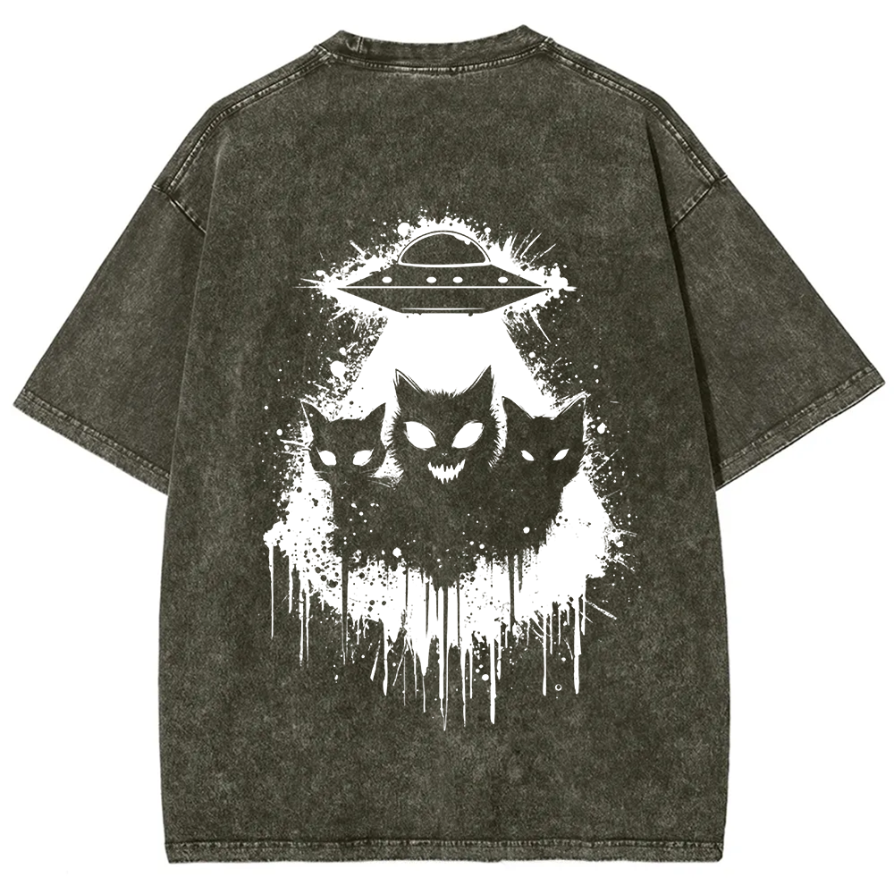 Unisex Vintage Black Cats Cat Face UFO On t-Shirt