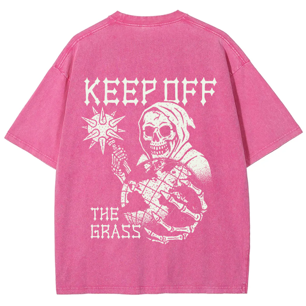 Unisex Vintage Keep Off The Grass Skull t-Shirt