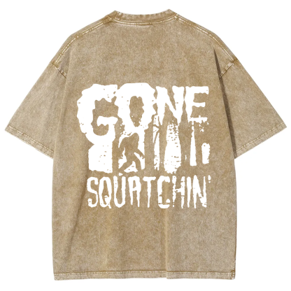 Unisex Vintage Gone Squatching Funny Big Foot t-Shirt