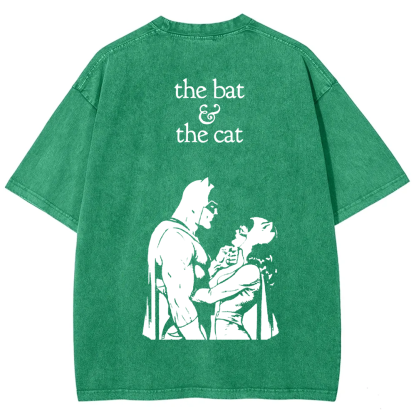 Unisex Vintage  Batman & Cat Woman comic art t-Shirt