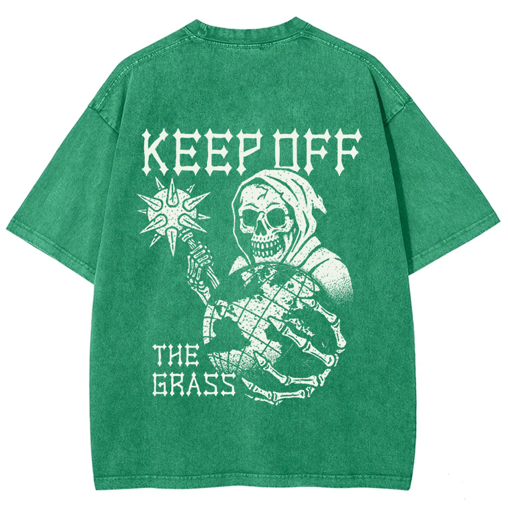 Unisex Vintage Keep Off The Grass Skull t-Shirt