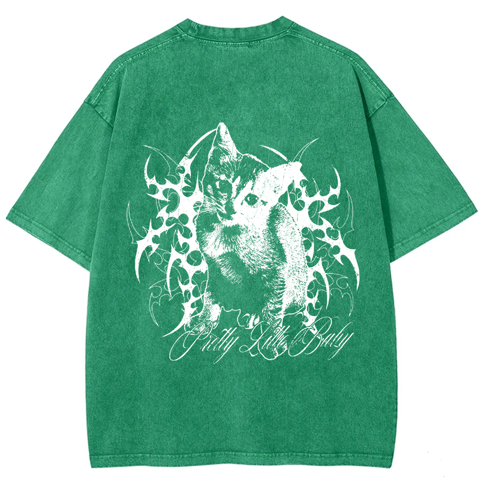 Unisex Vintage Pretty Little Cat t-Shirt