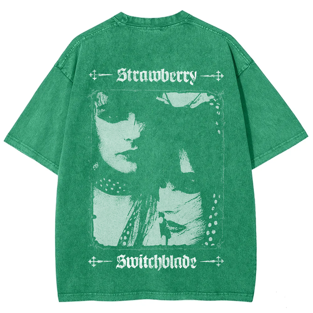 Unisex Vintage Strawberry Switchblade Band  t-Shirt