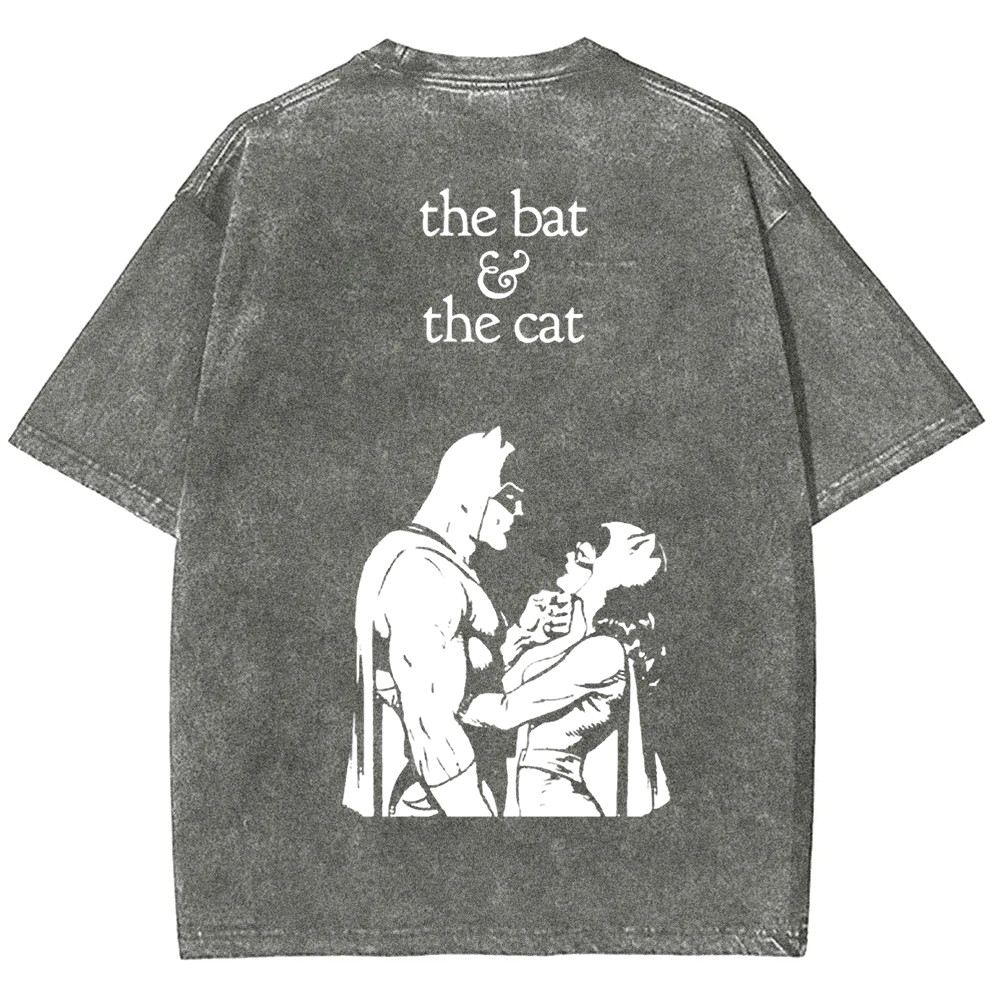 Unisex Vintage  Batman & Cat Woman comic art t-Shirt