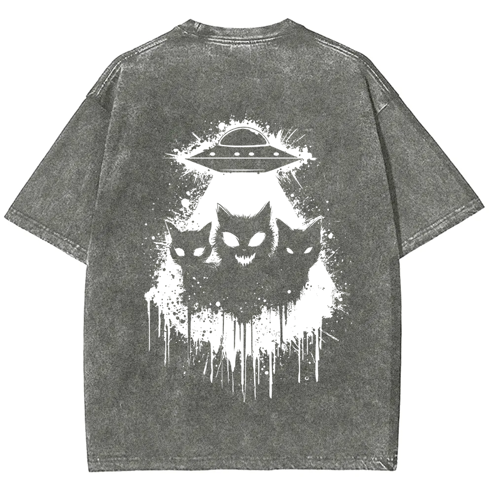 Unisex Vintage Black Cats Cat Face UFO On t-Shirt