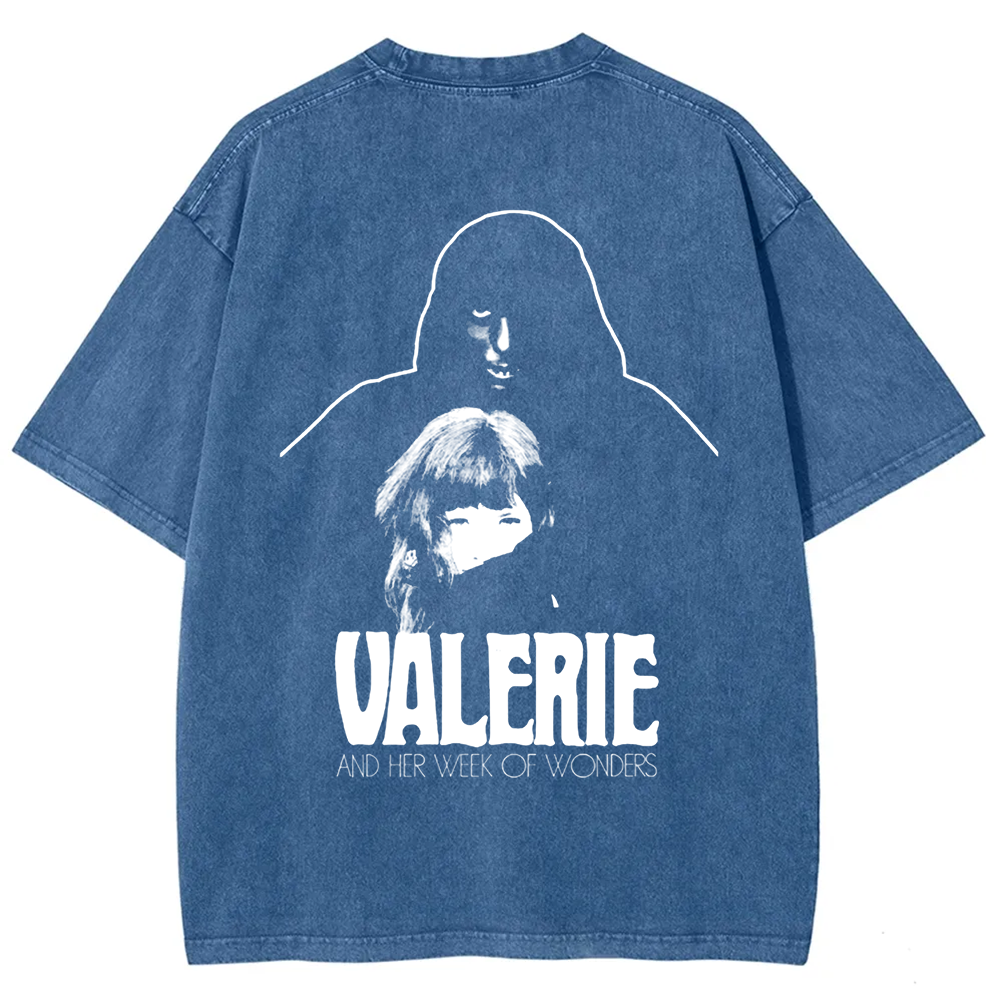 Unisex Vintage Valerie And Her Week Of Wonders Movie  t-Shirt