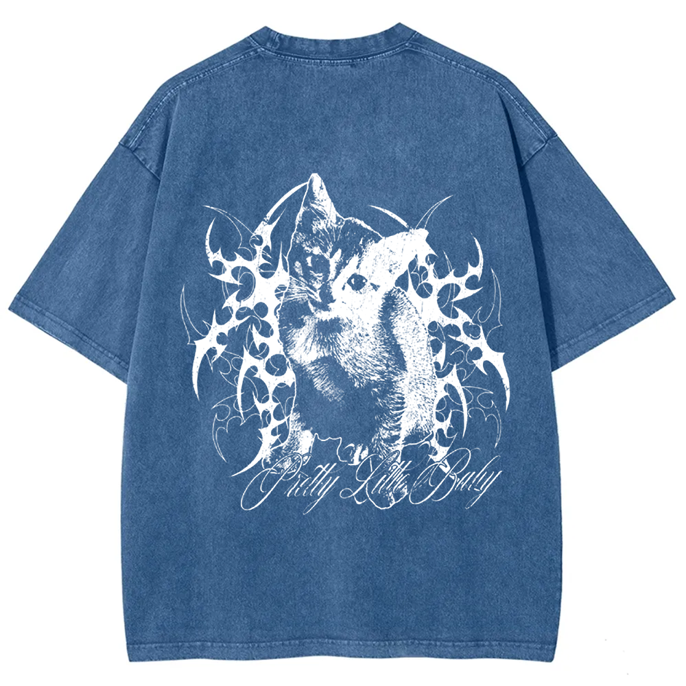Unisex Vintage Pretty Little Cat t-Shirt