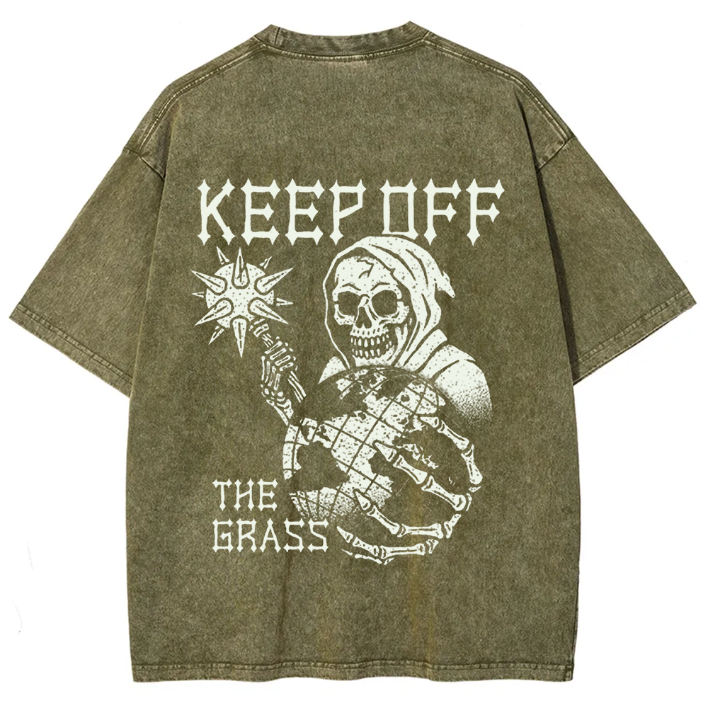 Unisex Vintage Keep Off The Grass Skull t-Shirt