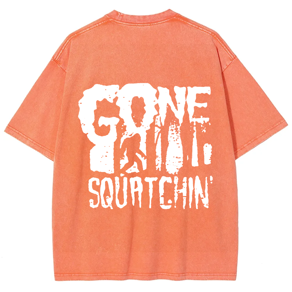 Unisex Vintage Gone Squatching Funny Big Foot t-Shirt