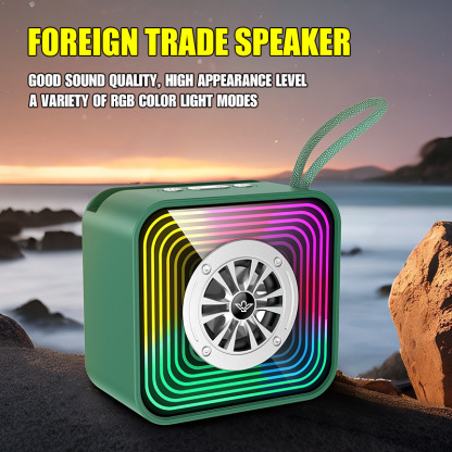 、、 New Popular  Mirror Abyss Lamp Bluetooth Speaker Mini Portable Lantern Small Home Outdoor