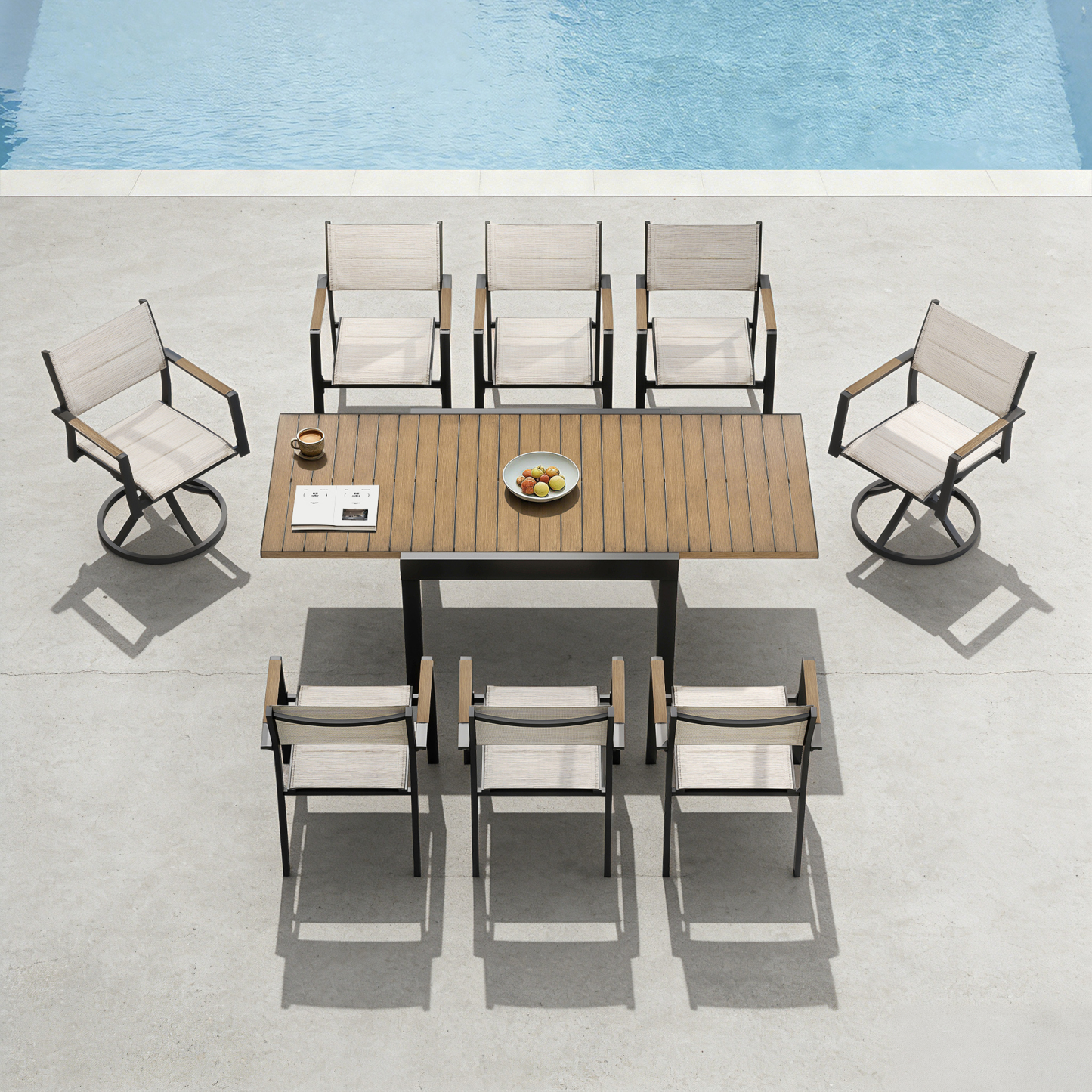 Extendable Outdoor Dining Table for 4-8 Person - D063-2