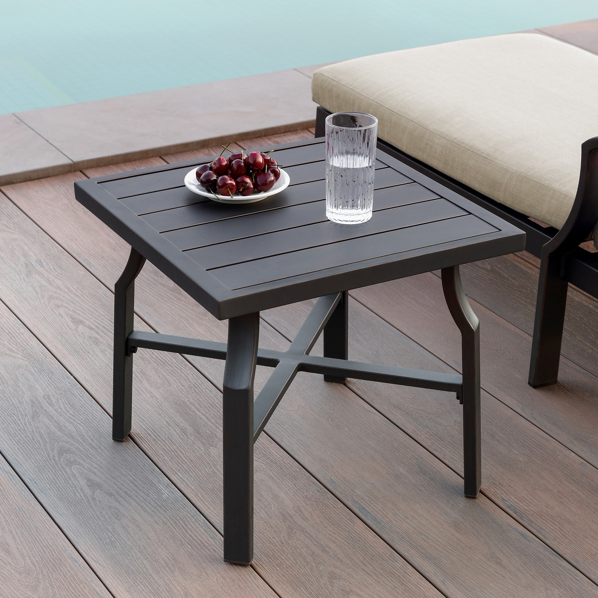 Outdoor patio lounge set with adjustable backrest and side table by the pool -Seehill