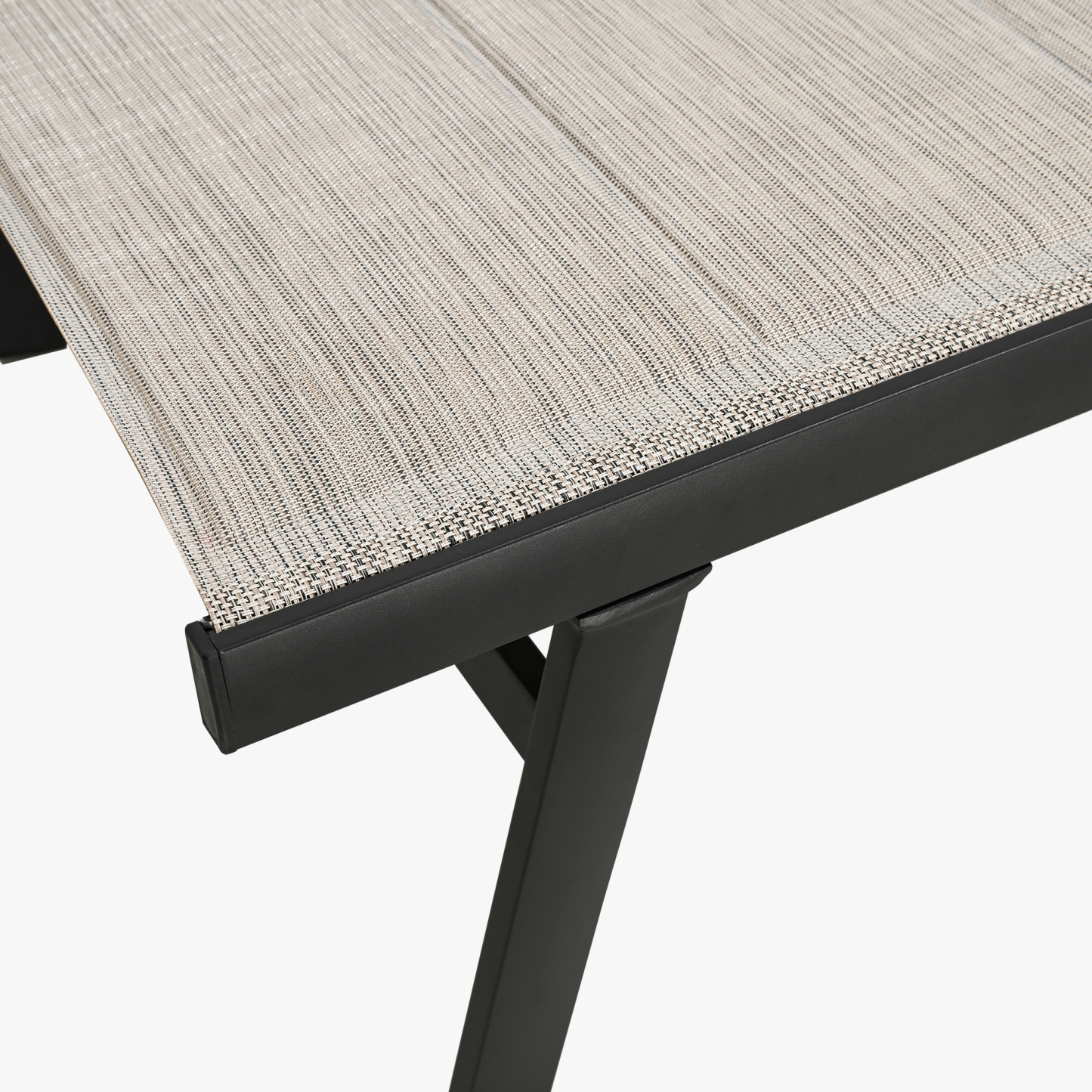 Modern outdoor table with woven top and black metal frame - Seehill