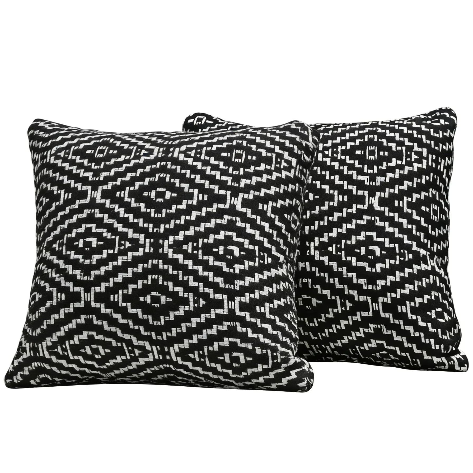 Modern weather resistant outdoor throw pillow highlighting a square design with textured, weather-proof fabric. - Seehill