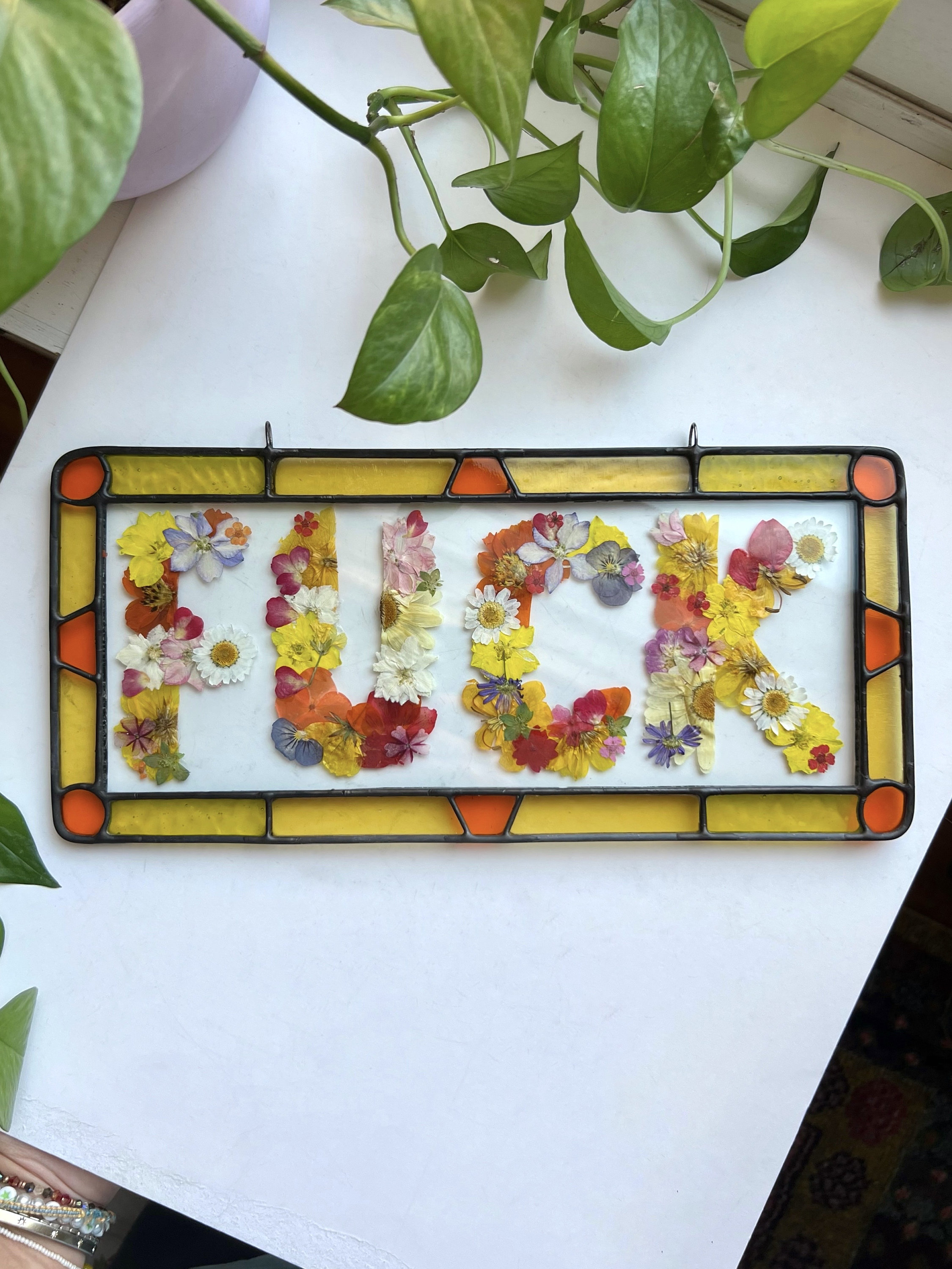 🤣FLOWER F*CK SUNCATCHER