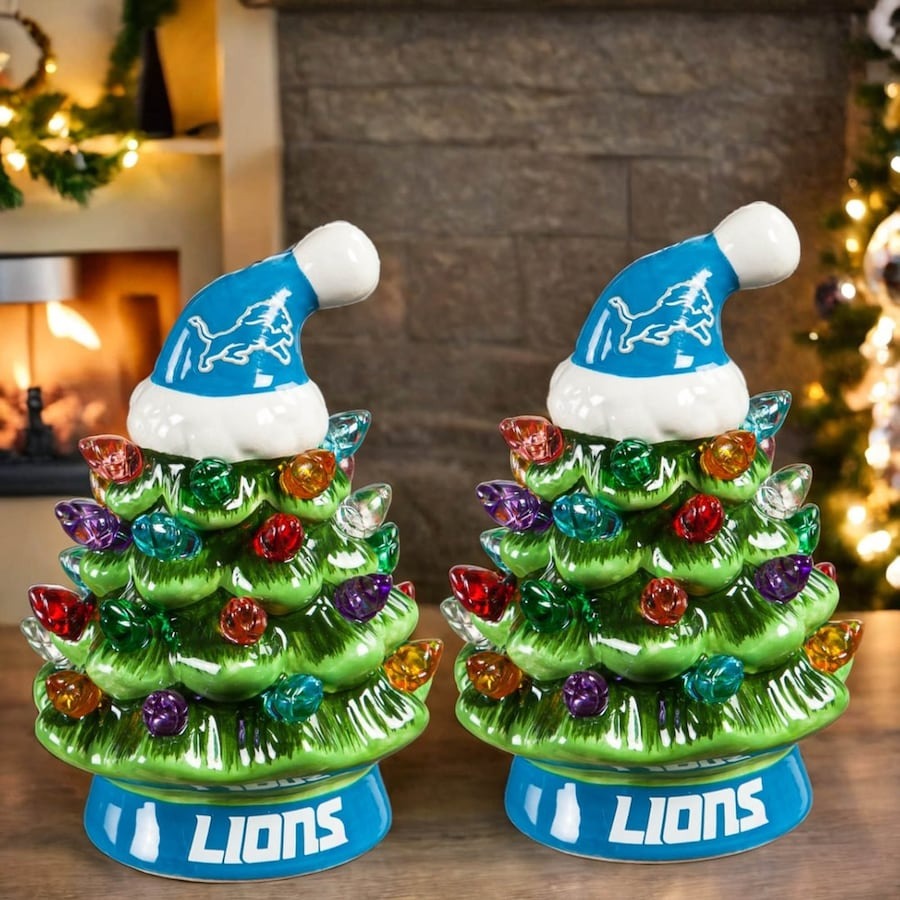 ✨Light Up Your NFL Spirit! 🏈Set of 2 4" LED Christmas Tree with NFL Team Logo🎄