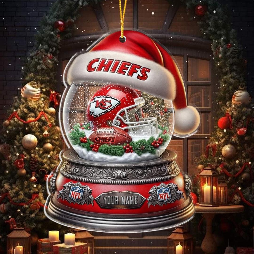 NFL Glass Snow Ball Helmet Football Ornament Editions Limited