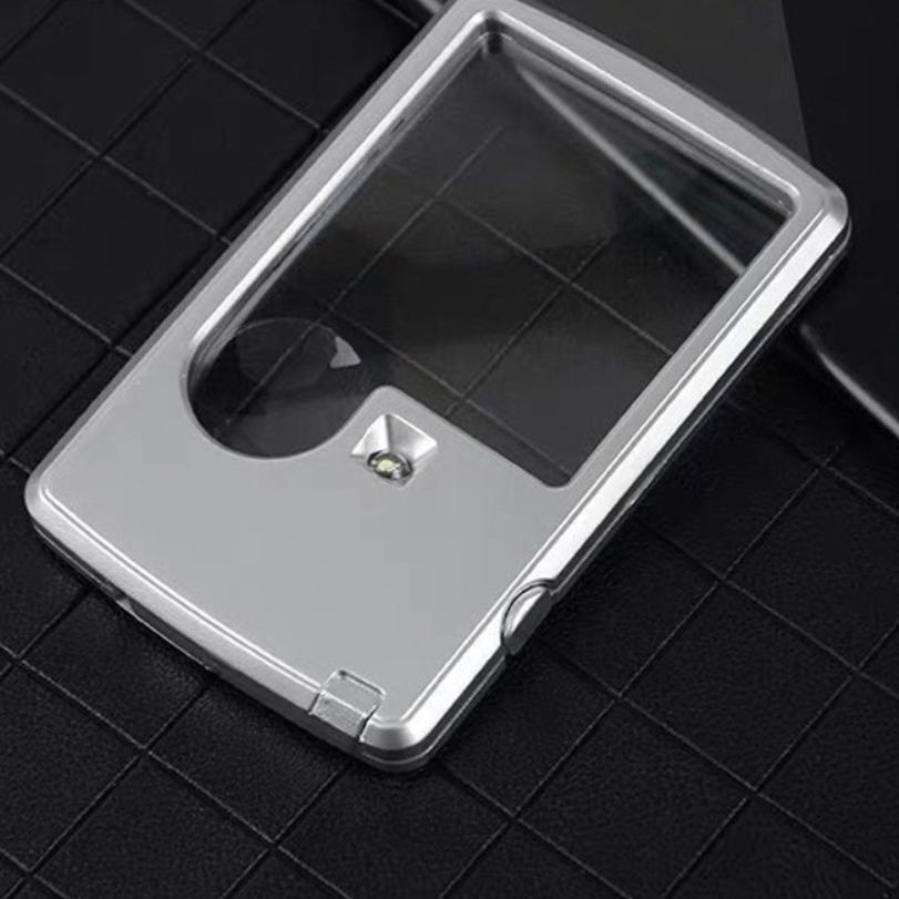 LED light magnifier for HD reading