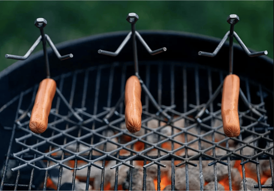 ✨2023 HOT SALE-49% OFF 🔥Weenie Shaped Hotdog Holder🔥