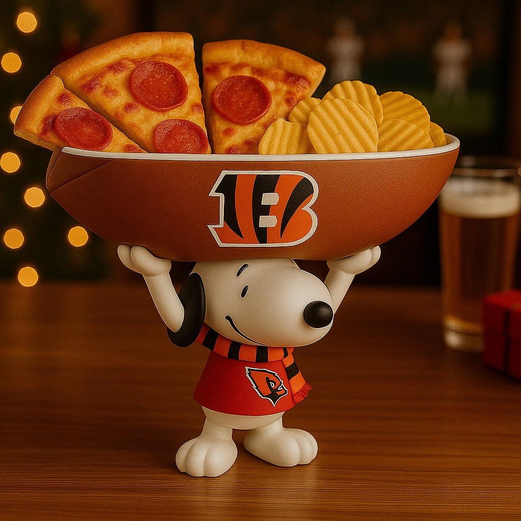 Creative Football Team Snoopy Snack Tray