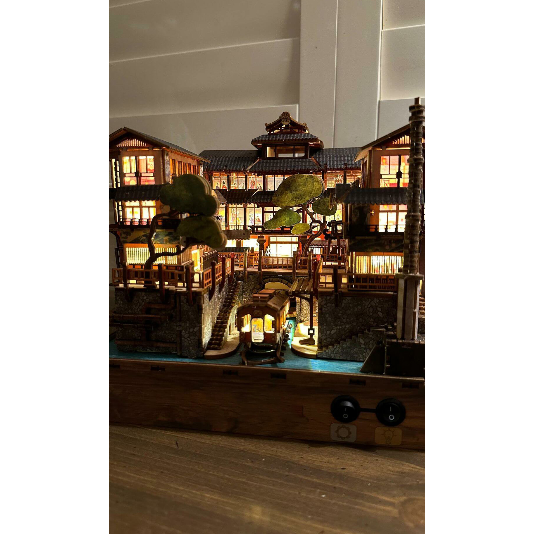 G.inz.an O.nsen Stre.et Handmade Book(Motion Scene)