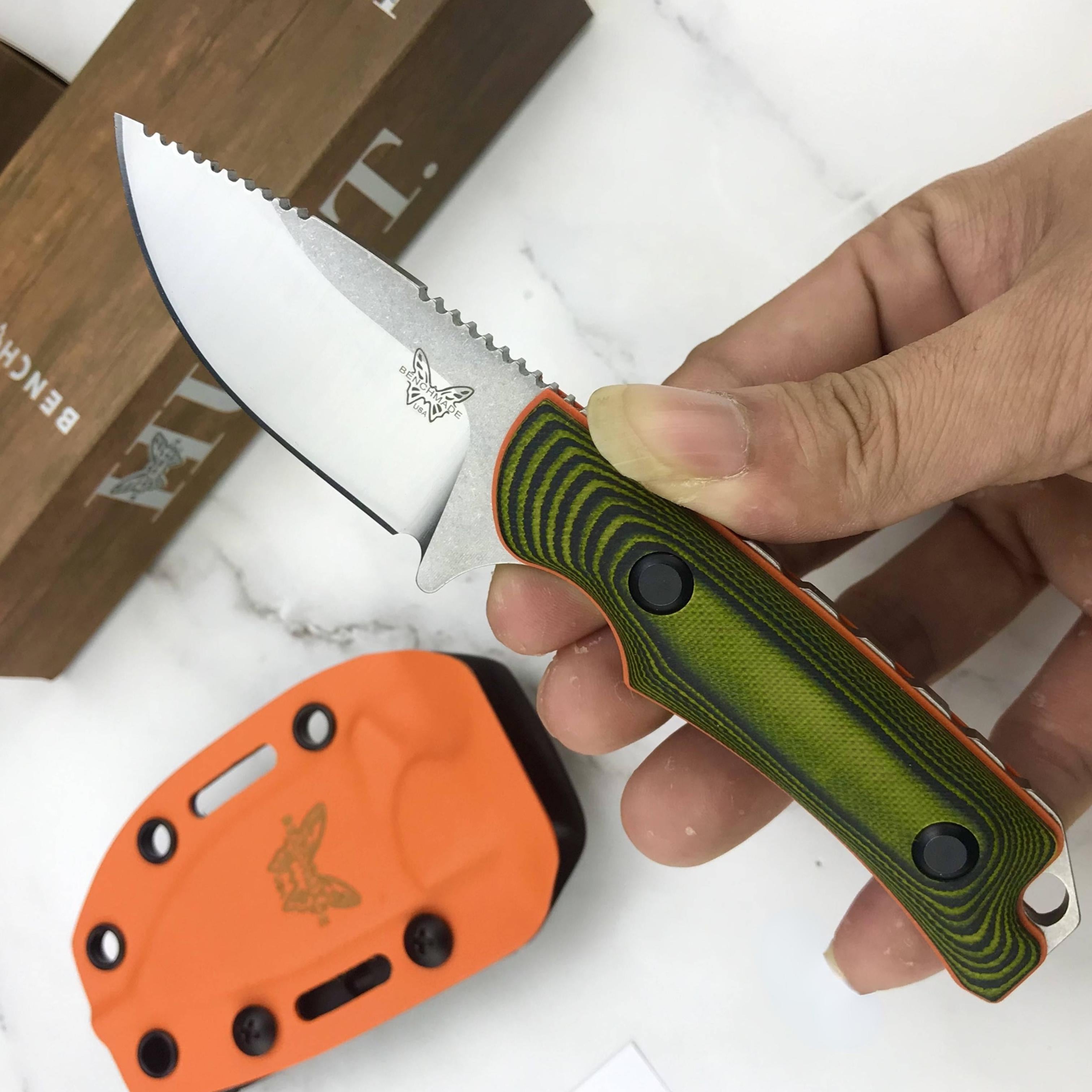⚡Last Day 70% OFF丨Benchmade 15017 Hidden Canyon Hunter Knife Wood Fixed Blade✈️Buy 2 Get Free Shipping