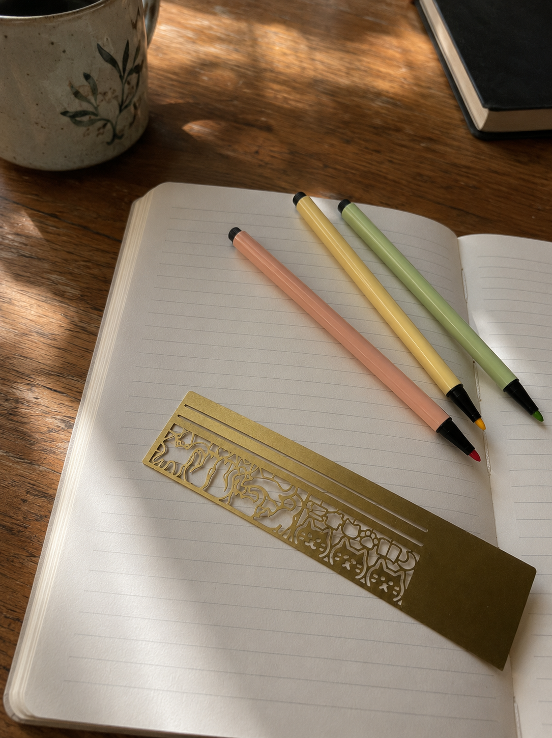 🔥Last Day 50% OFF - 😻📏 Cat Lover’s 3-in-1 Metal Bookmark Ruler | Bookmark, Ruler & Coloring