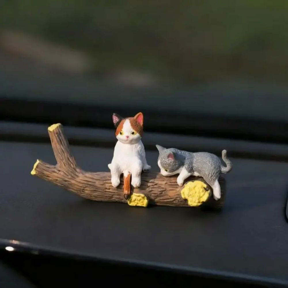 Hand-Painted Mini Cat Desk Figurines - Set of 5 Cute Cartoon Kitty Companions