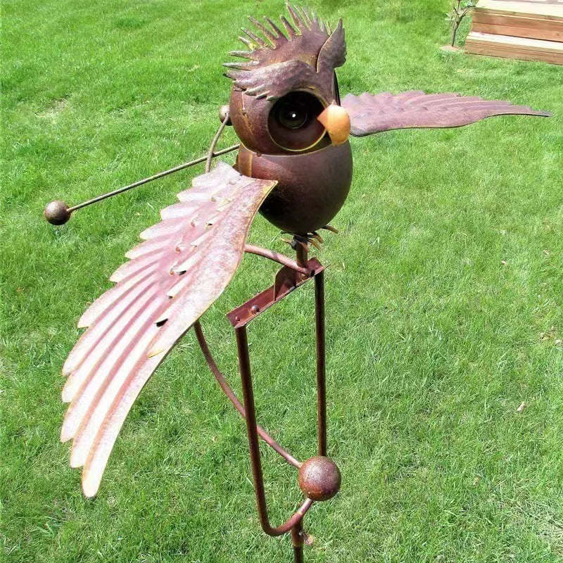 Flying Owl Garden Stake