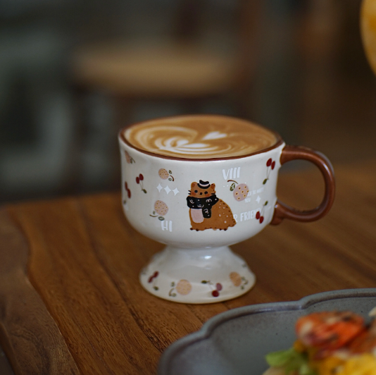 250ml Warm Winter Cat & Squirrel Mug – Square-Rim Ceramic Coffee Cup