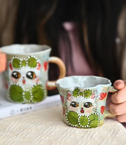 Handmade Cat Mug｜Jingdezhen Fully Handcrafted Ceramic Mug – Adorable Cat Design for Water, Milk, or Coffee · Green Cat · Flower-Rim Hand-Pinched Cup