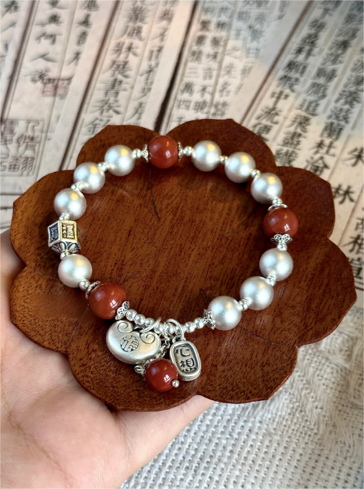 [Southern Red Agate & Silver Beads] 999 Fine Silver Bracelet – Traditional Craftsmanship, Antique Finish, Wrist Size 13–15cm, Approx. 15–16g
