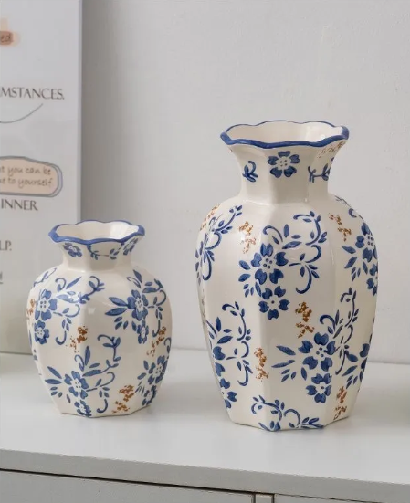 New Chinese-Style Hand-Painted Plum Blossom Blue and White Porcelain V