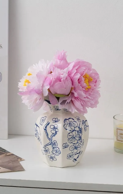 New Chinese-Style Hand-Painted Plum Blossom Blue and White Porcelain Vase – Ceramic Decoration for Living Room or Entryway, Ideal for Display or Hydroponic Peonies