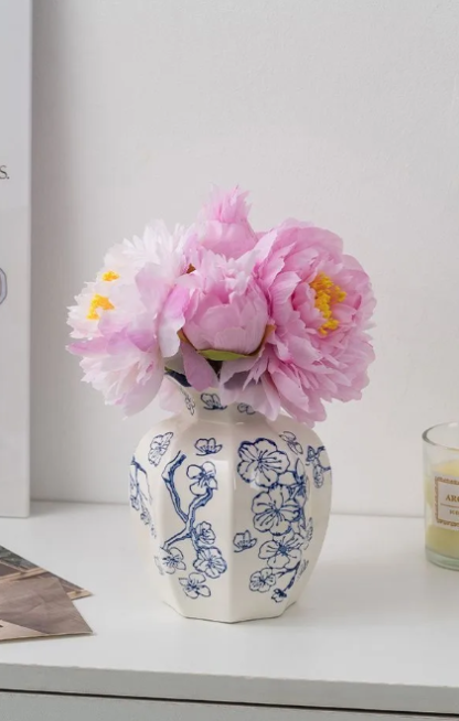 New Chinese-Style Hand-Painted Plum Blossom Blue and White Porcelain Vase – Ceramic Decoration for Living Room or Entryway, Ideal for Display or Hydroponic Peonies