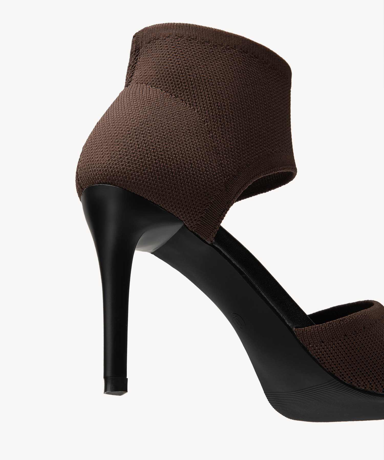 MOUSSE FIT Women Wedge Elegant Sandals