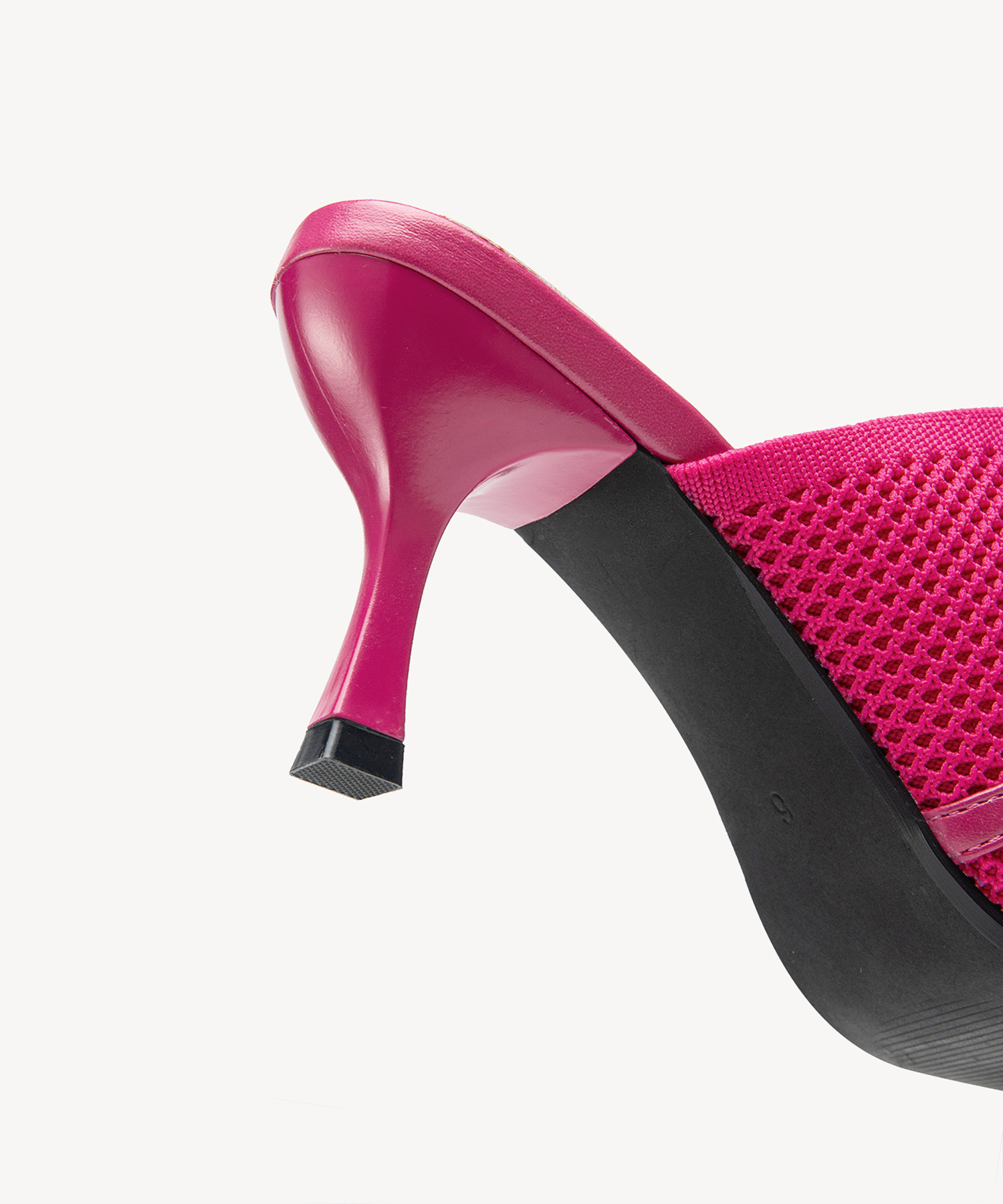 Mousse Fit Women Commute Square Toe Heeled Sandals