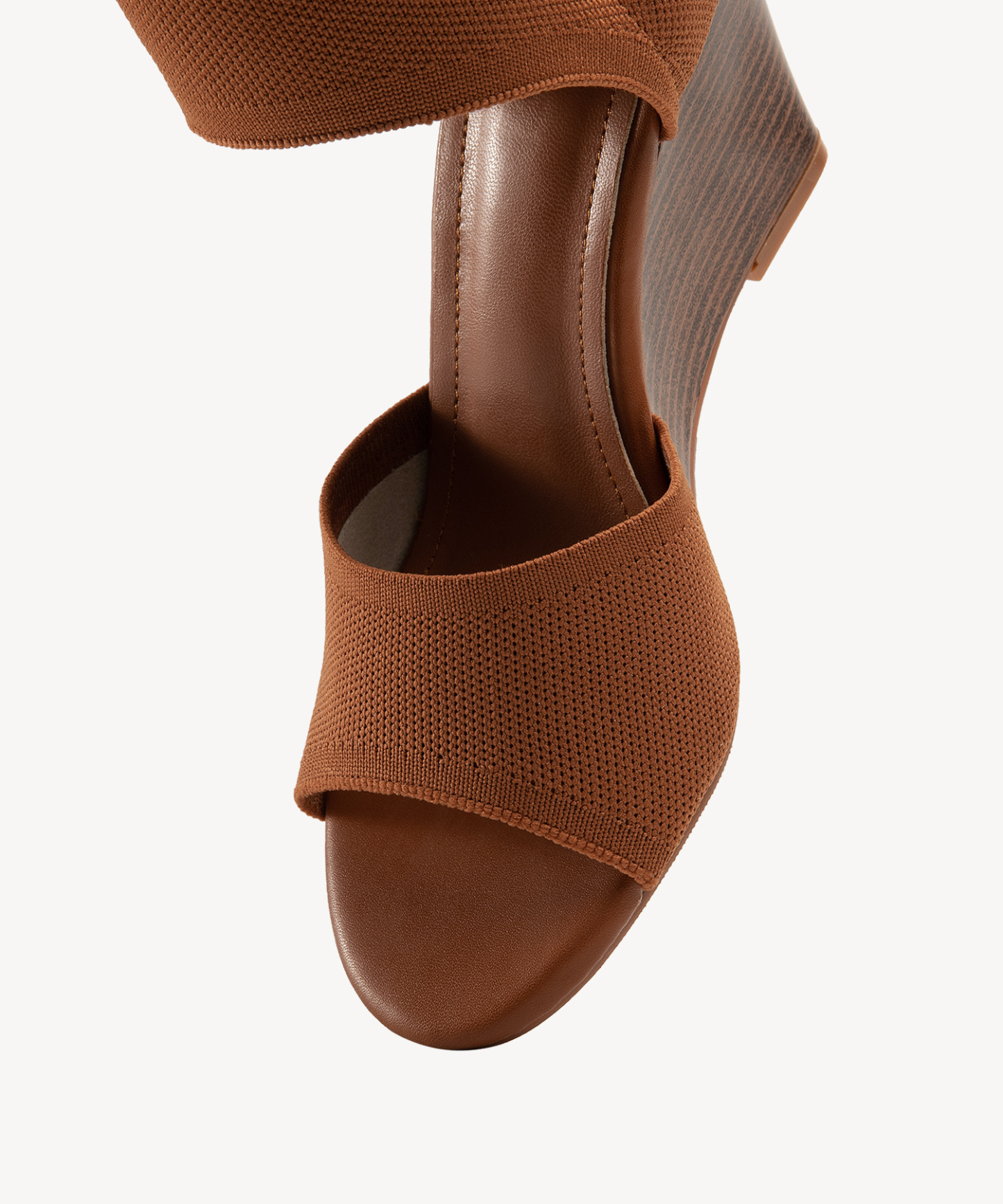 MOUSSE FIT Women Wedge Elegant Sandals