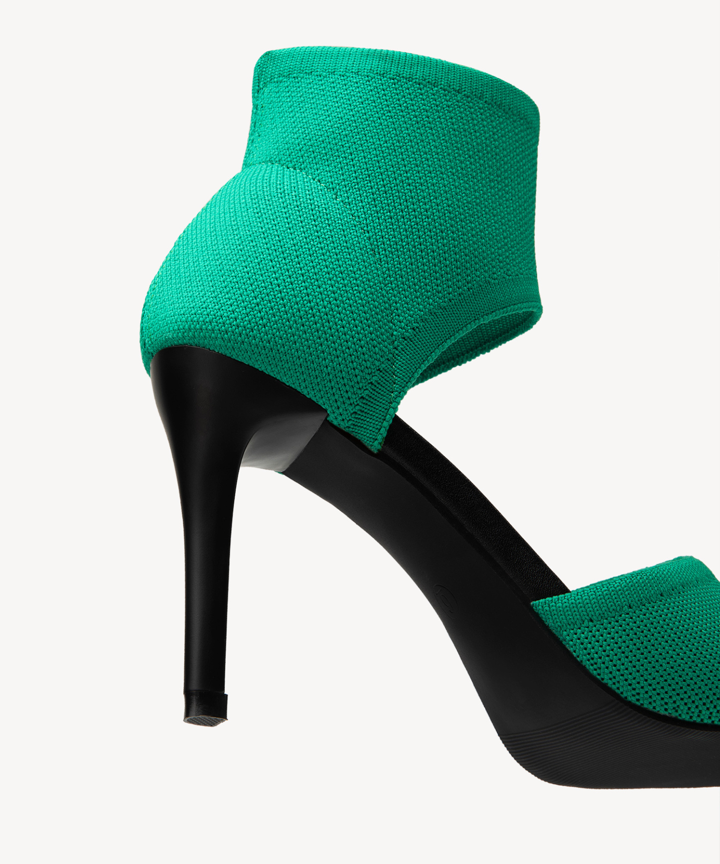 MOUSSE FIT Women Wedge Elegant Sandals