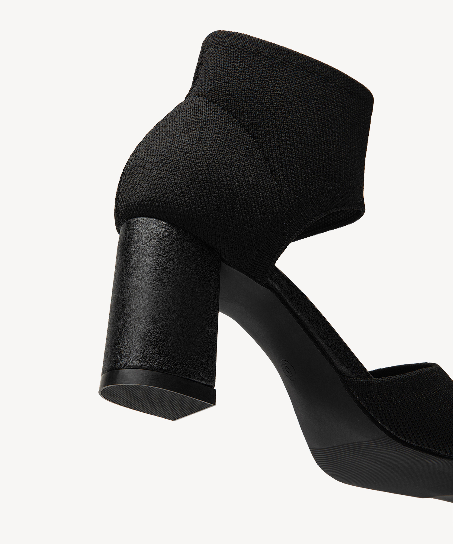 MOUSSE FIT Women Wedge Elegant Sandals