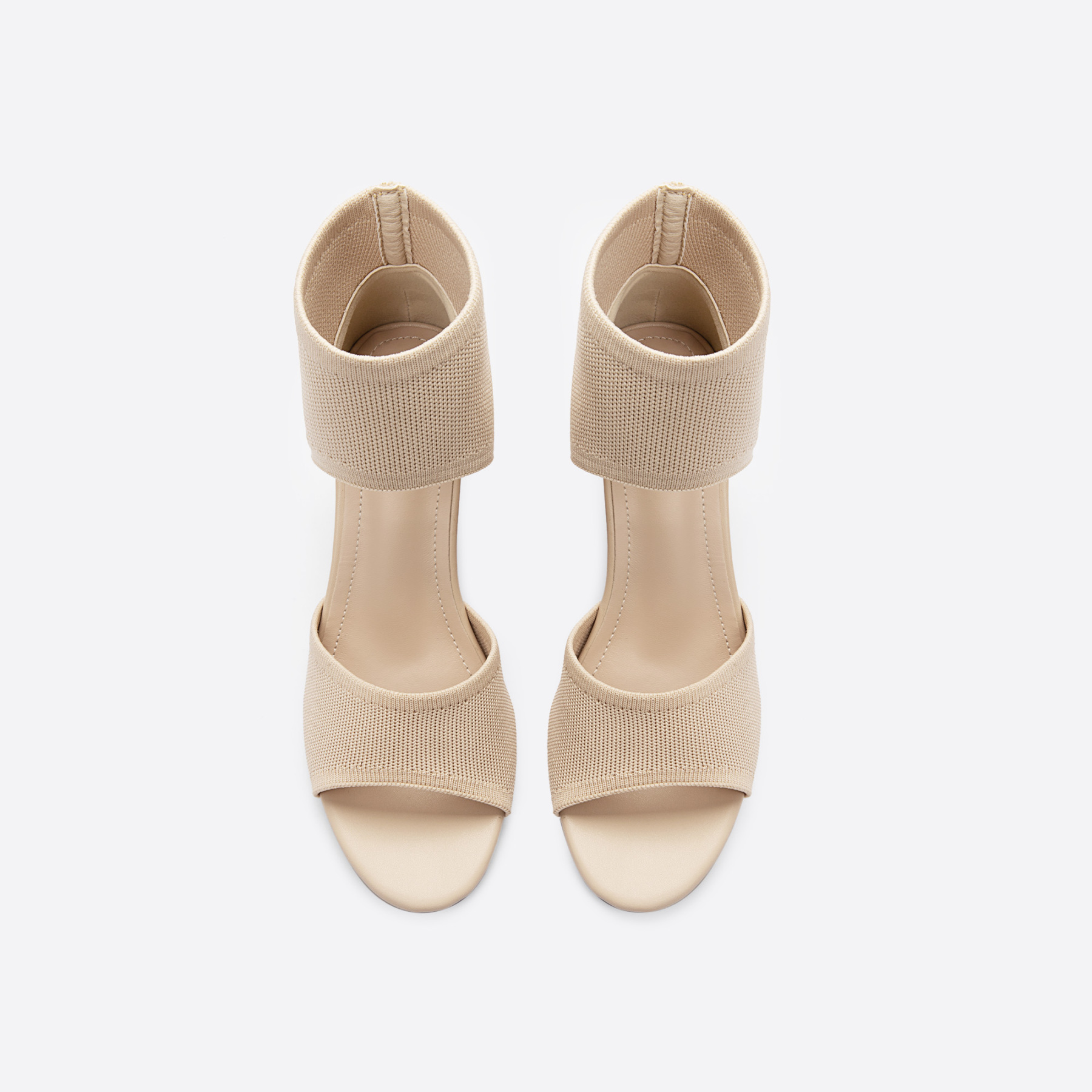 MOUSSE FIT Women Wedge Elegant Sandals