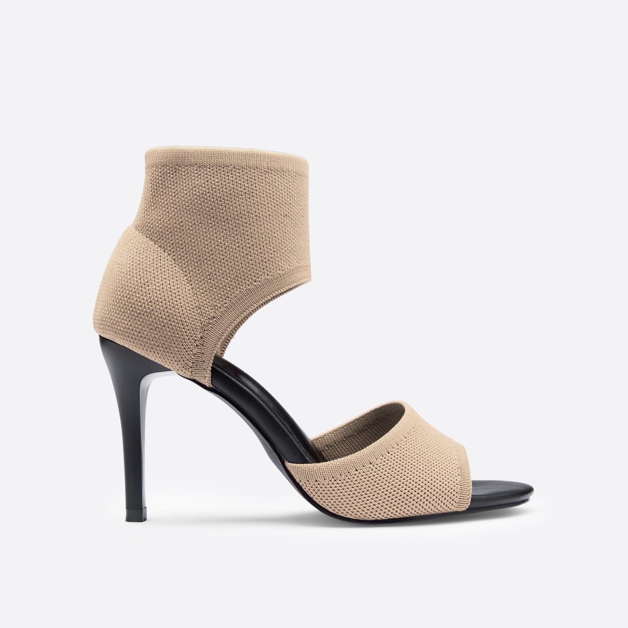 MOUSSE FIT Women Wedge Elegant Sandals