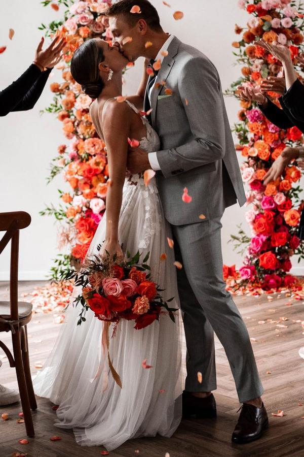 Robes de mariée simples robes fourreau | Robes de mariée avec dentelle