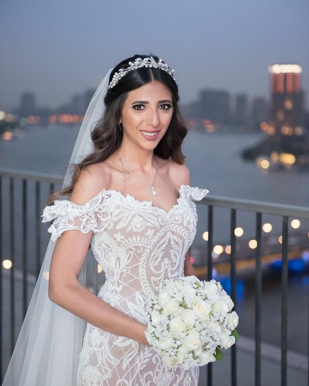 Belles robes de mariée en dentelle de sirène | Robes de mariée pas cher en ligne