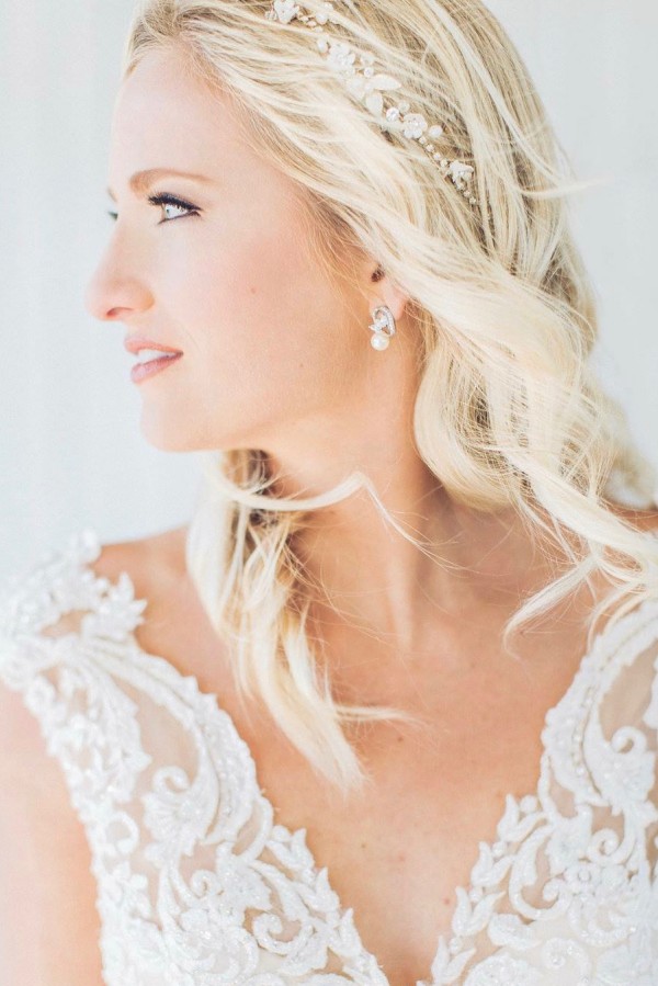 Elegante Hochzeitskleider V Ausschnitt Brautkleider A Linie Spitze-babyonlinedressde