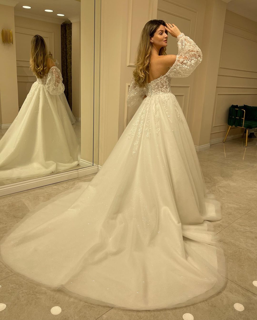 Belles robes de mariée Une ligne | Robes de mariée avec de la dentelle