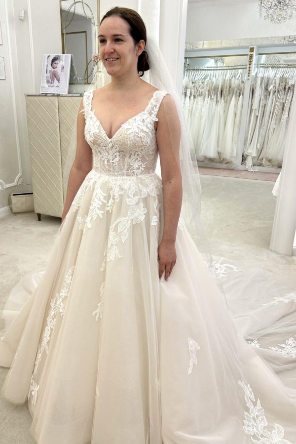 Elegante Hochzeitskleider A Linie Mit Spitze Tüll Brautkleid Online