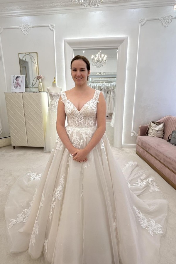 Elegante Hochzeitskleider A Linie Mit Spitze Tüll Brautkleid Online