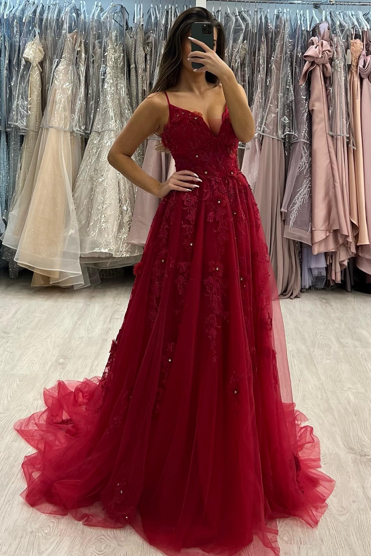 Belles robes de soirée longues robes de bal rouge vin en dentelle